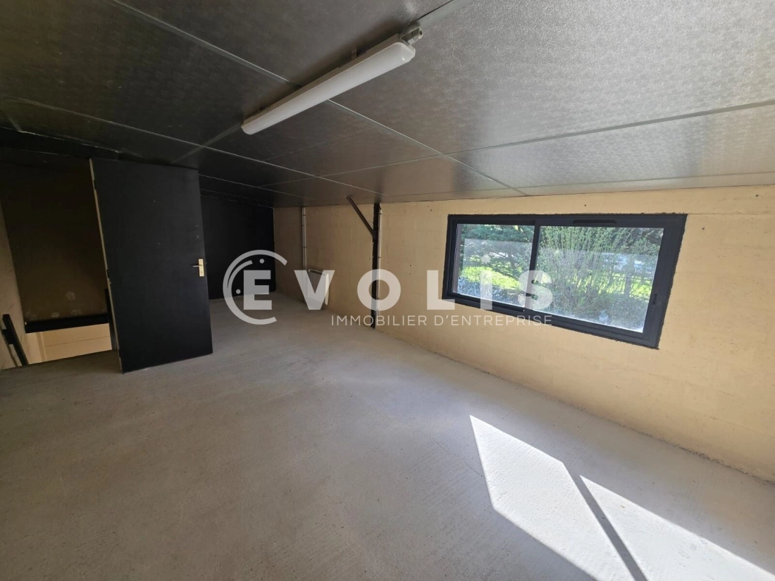 Photo 10 – location Entrepôts / activités	ITTEVILLE (91760)