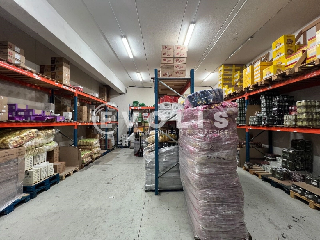 Photo 3 – vente Entrepôts / activités	NEUILLY SUR MARNE (93330)