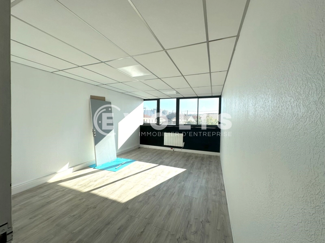 Photo 2 – location bureaux	BORDEAUX (33000)