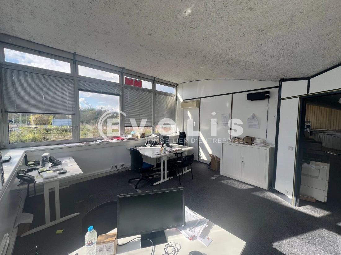 Photo 2 – location bureaux	SUCY EN BRIE (94370)