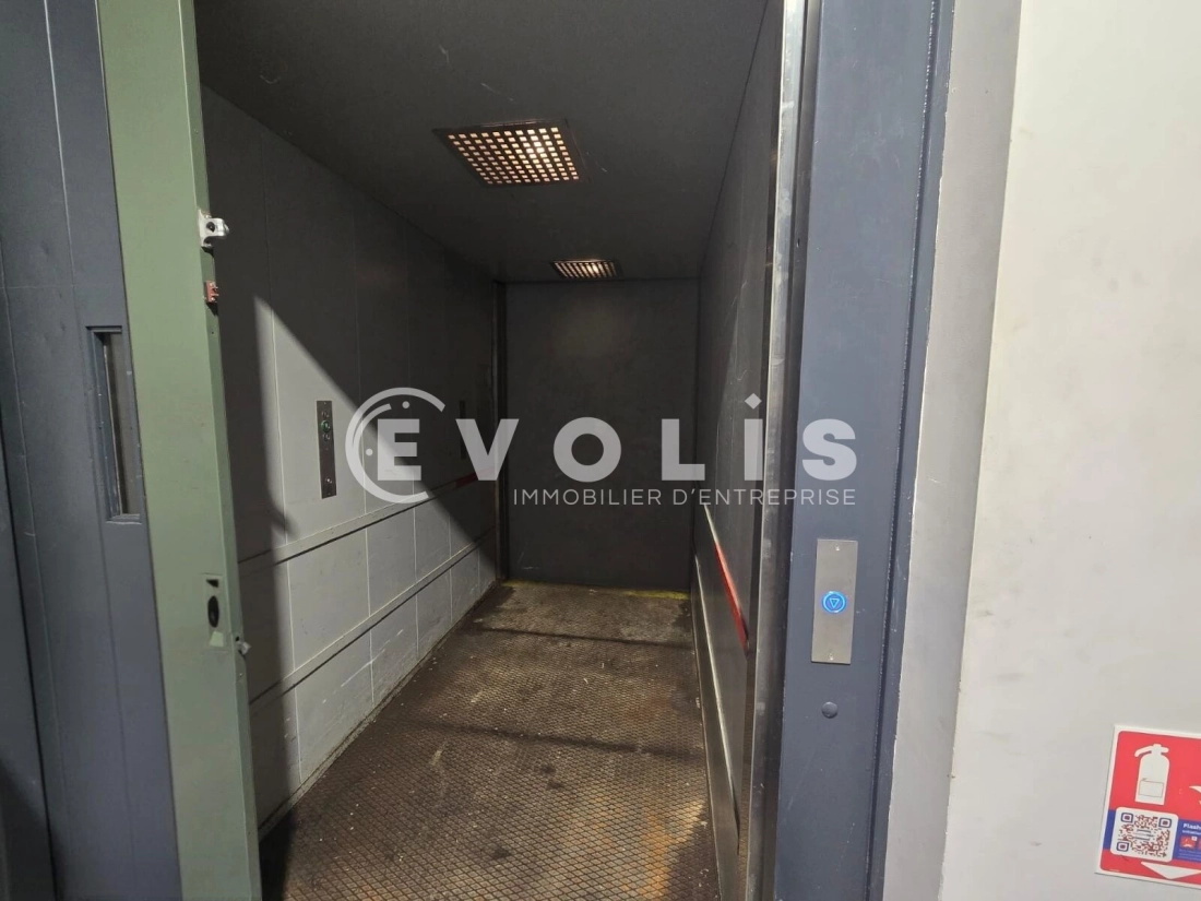 Photo 4 – location Entrepôts / activités	EVRY COURCOURONNES (91000)