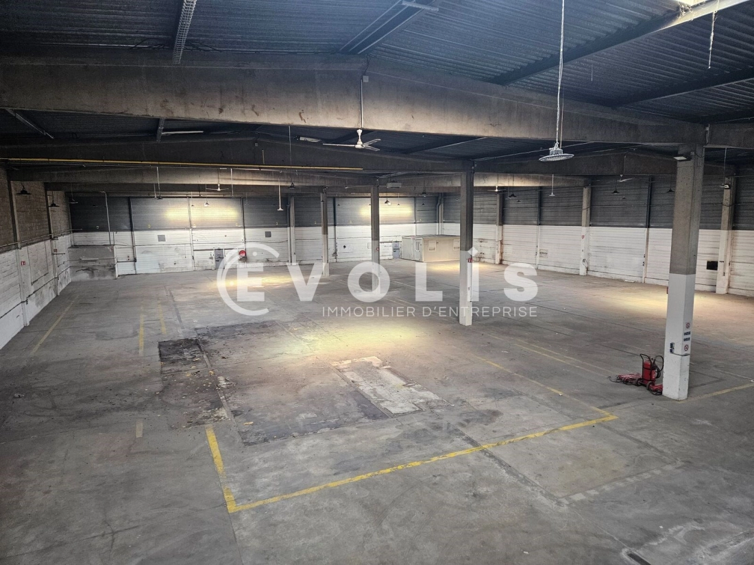 Photo 2 – location Entrepôts / activités	MORANGIS (91420)