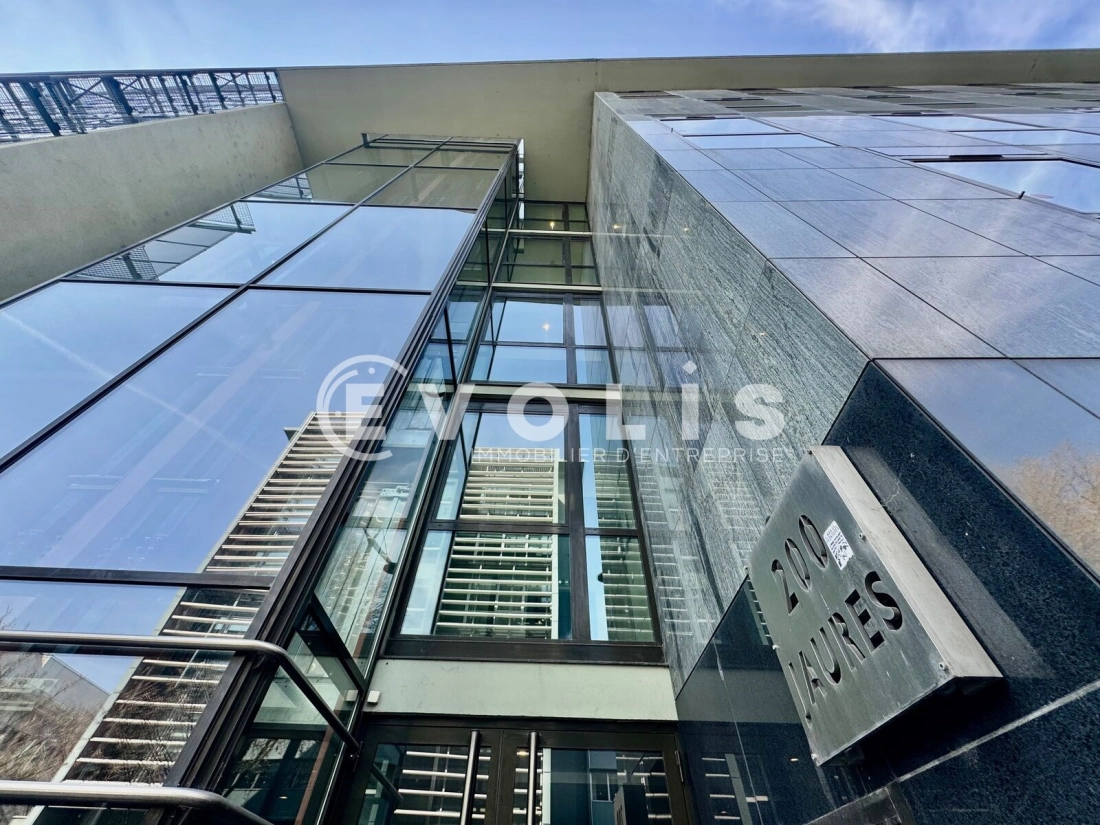 Photo 1 – location bureaux	LYON (69007)