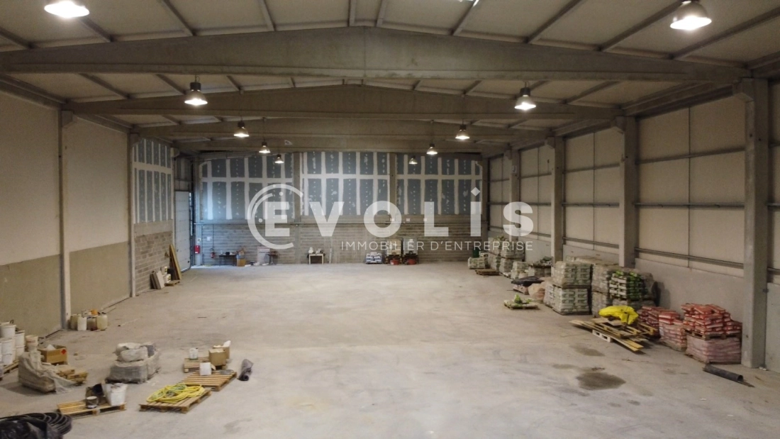 Photo 4 – vente Entrepôts / activités	MONDRAGON (84430)