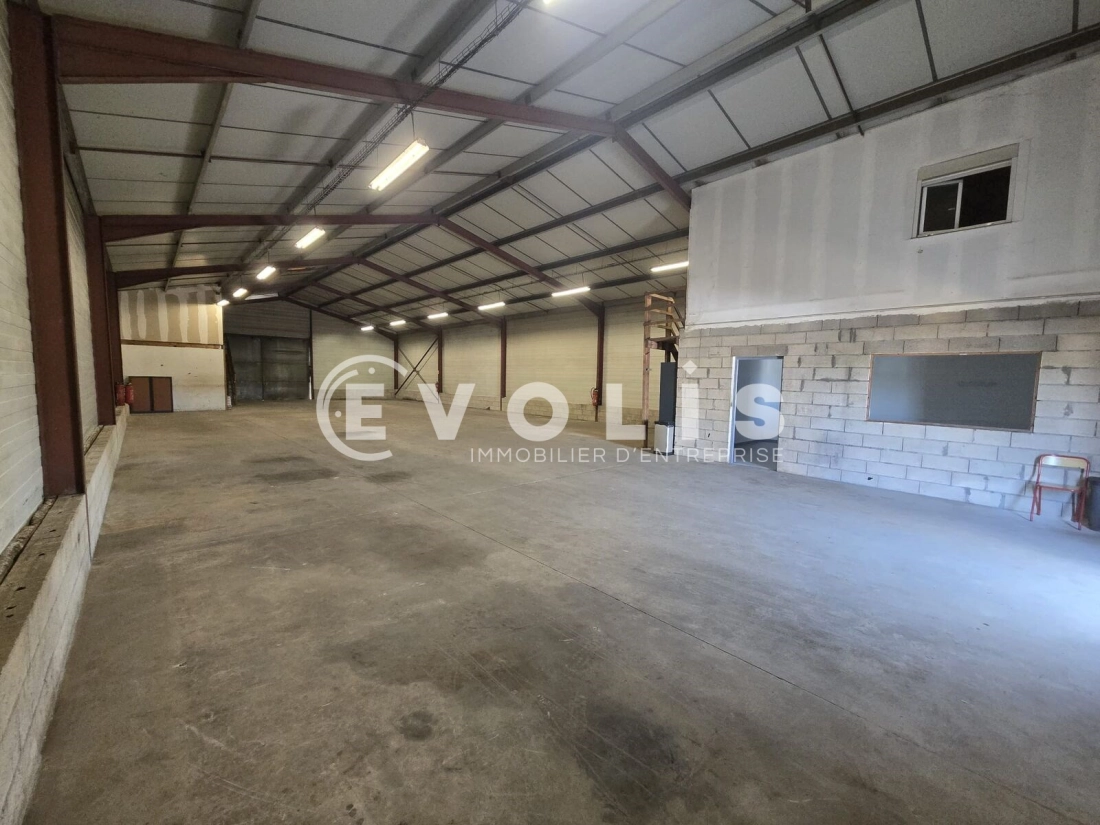 Photo 5 – location Entrepôts / activités	LIMOURS (91470)