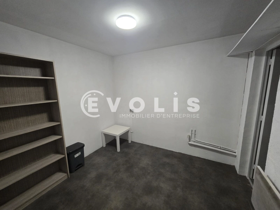 Photo 9 – location Entrepôts / activités	LIMOURS (91470)