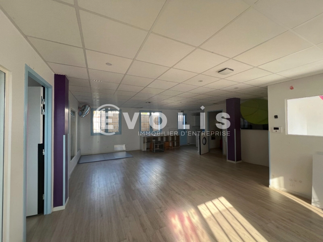 Photo 1 – location bureaux	WISSOUS (91320)