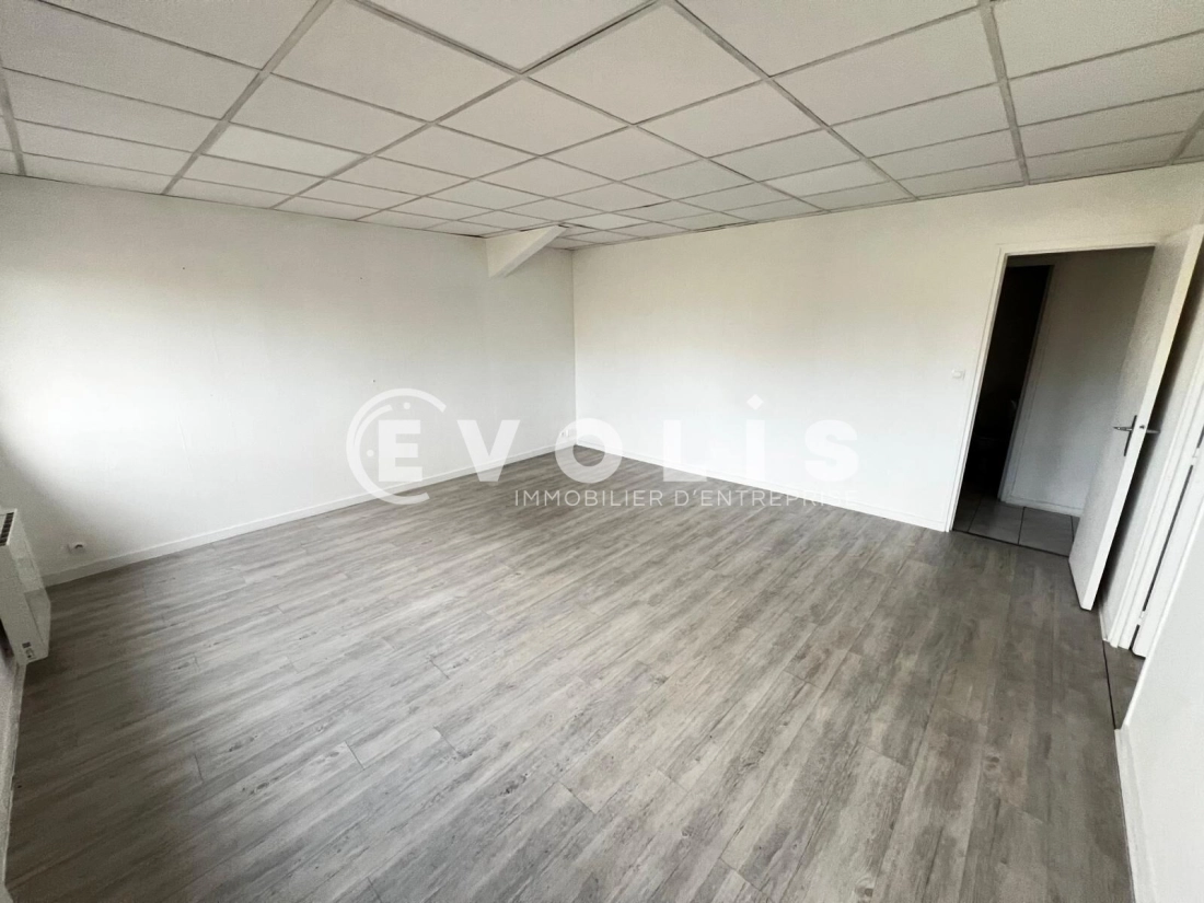 Photo 6 – location bureaux	LISSES (91090)