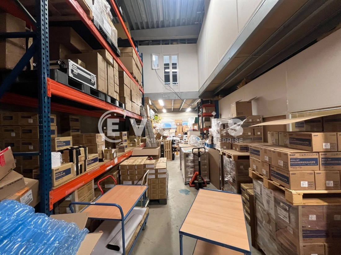 Photo 3 – vente Entrepôts / activités	LIEUSAINT (77127)