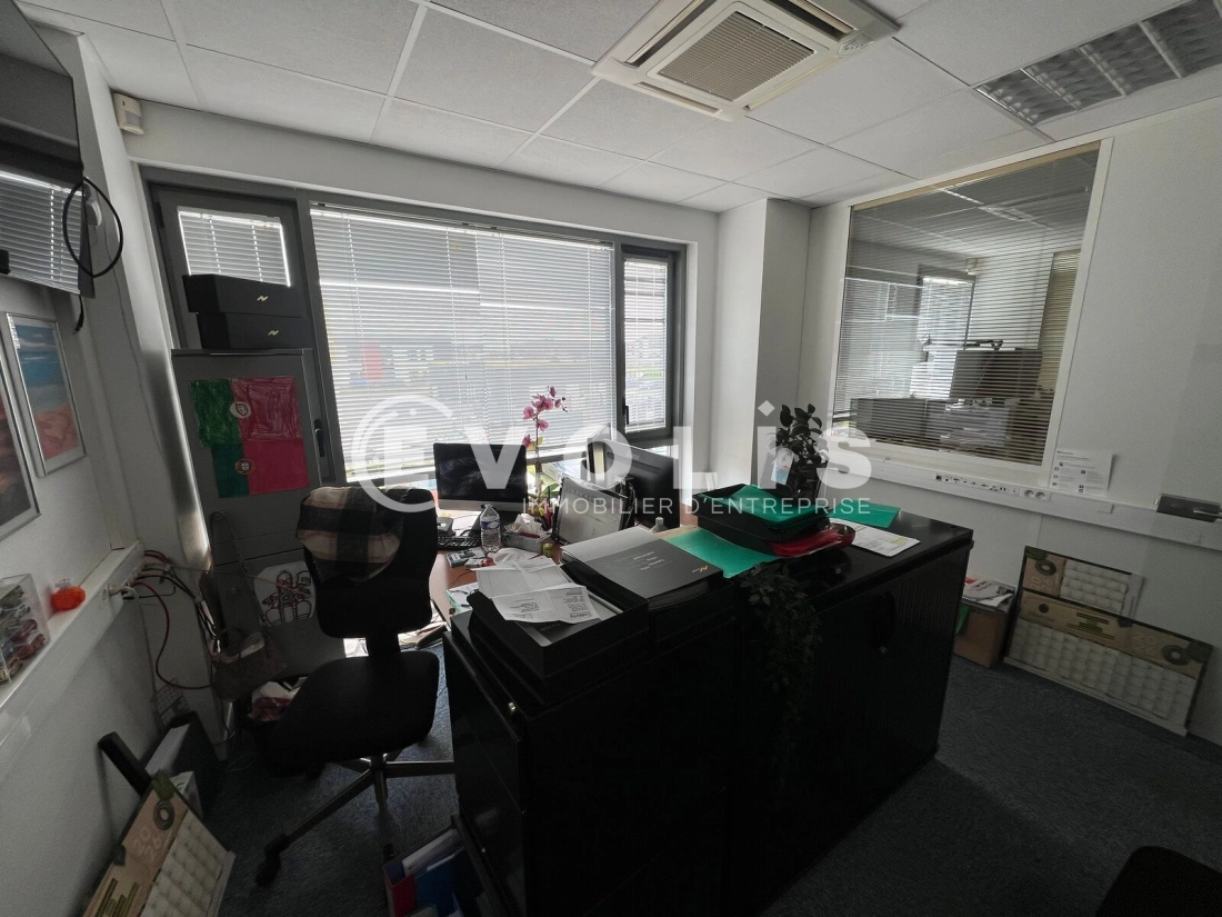 Photo 6 – vente Entrepôts / activités	LIEUSAINT (77127)
