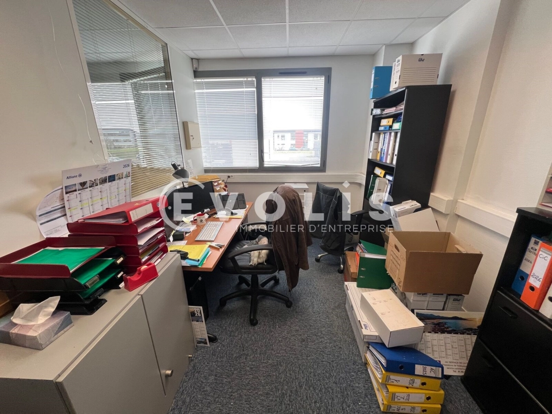 Photo 4 – vente Entrepôts / activités	LIEUSAINT (77127)