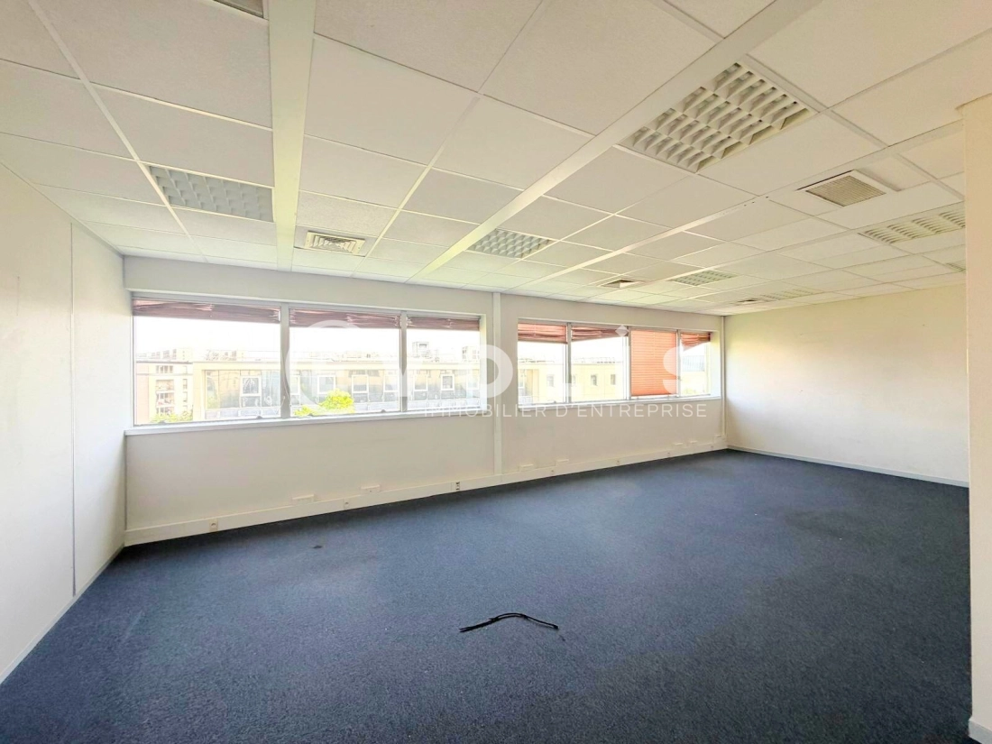 Photo 7 – location bureaux	BORDEAUX (33300)