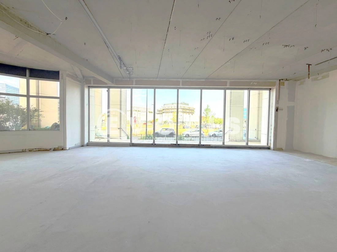 Photo 1 – location bureaux	BORDEAUX (33300)