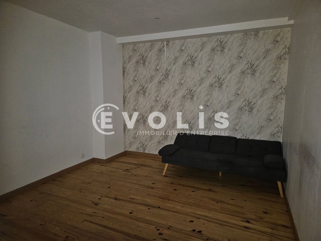 Photo 12 – location bureaux	GENTILLY (94250)