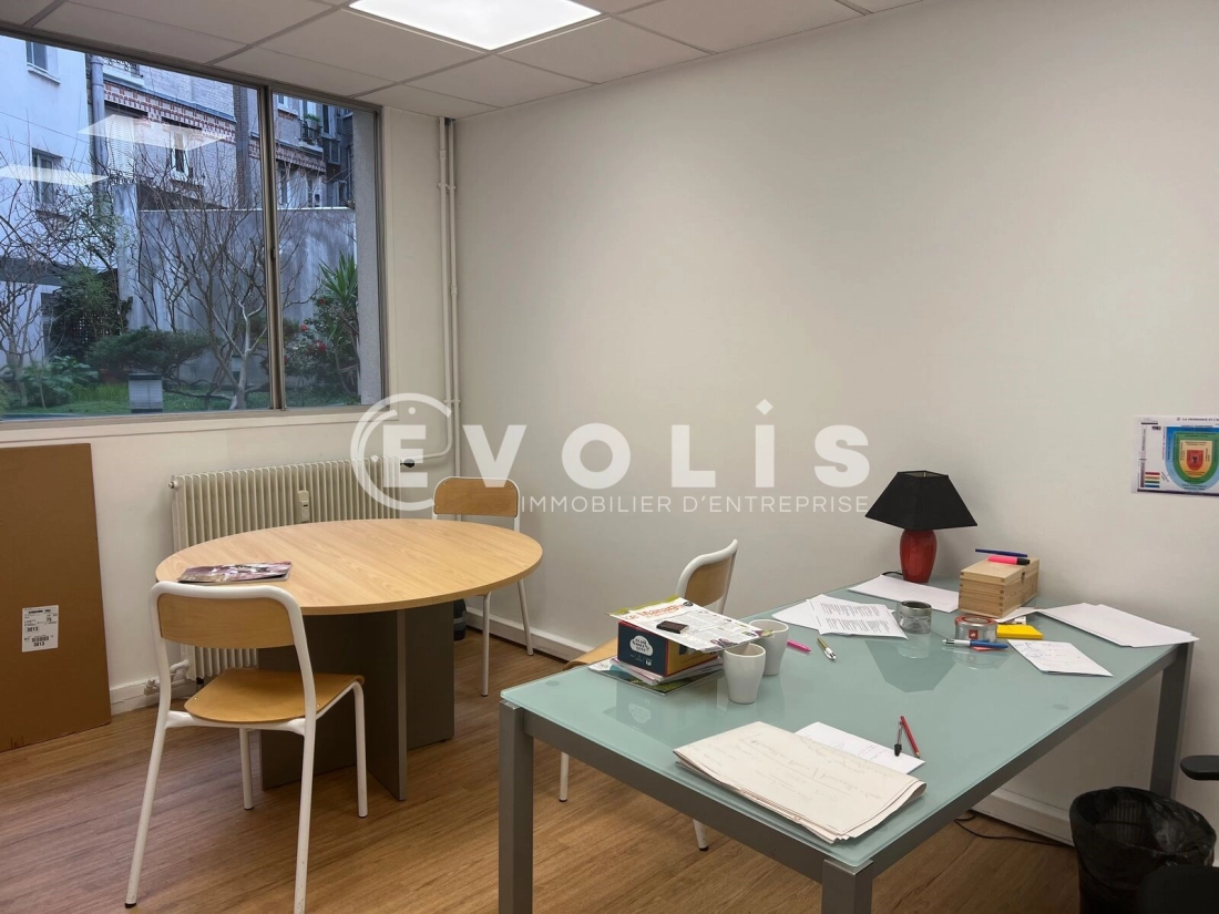 Photo 4 – vente bureaux	PARIS (75014)