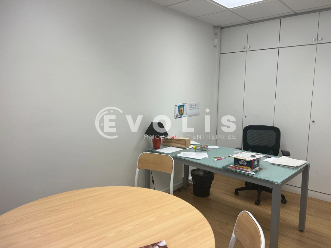 Photo 7 – vente bureaux	PARIS (75014)