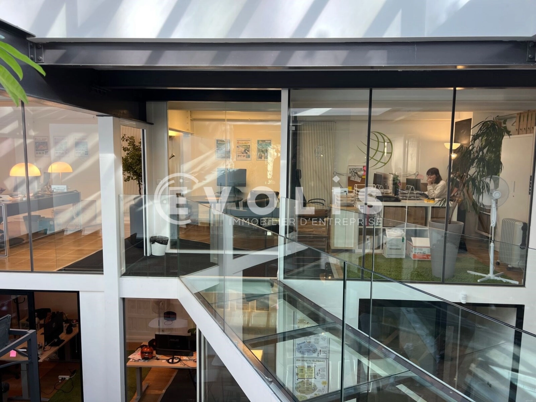 Photo 2 – location bureaux	PARIS (75013)