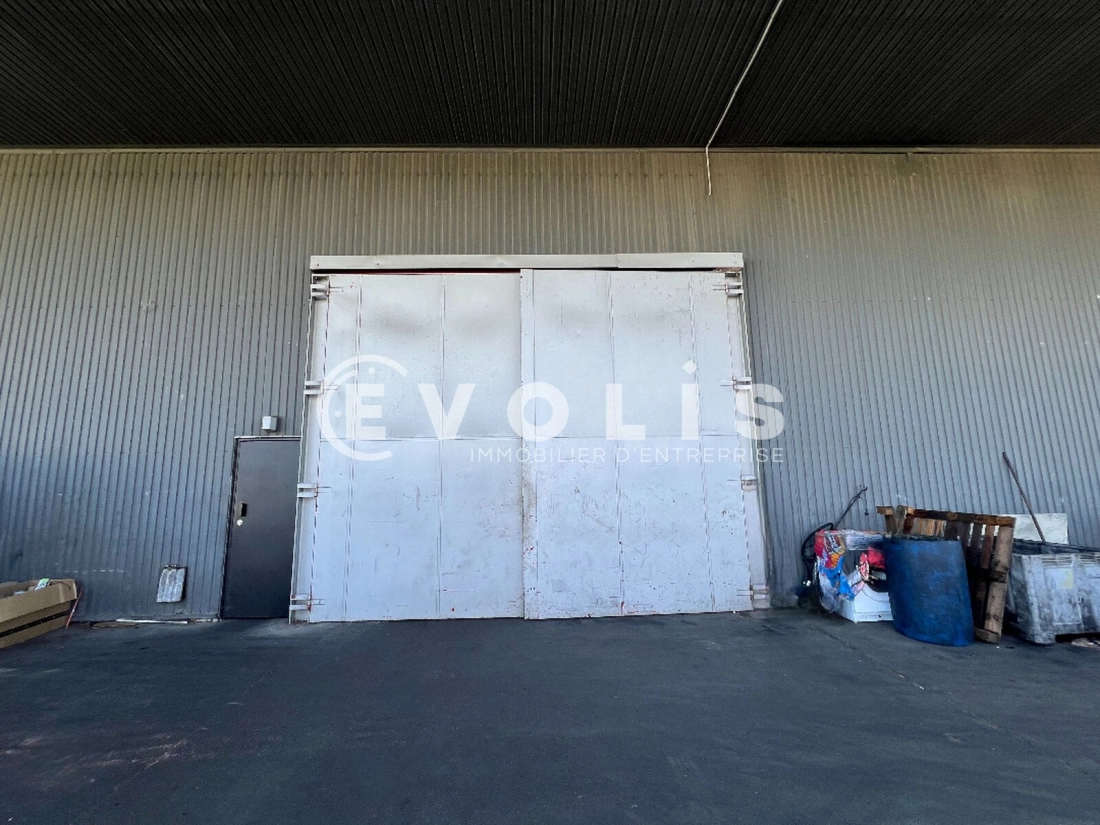 Photo 4 – location Entrepôts / activités	SAINT GERMAIN LES ARPAJON (91180)