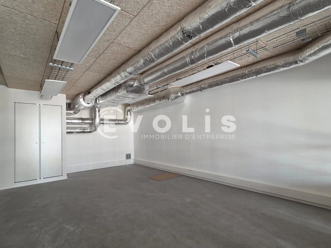 Photo 8 – location Entrepôts / activités	VITRY SUR SEINE (94400)