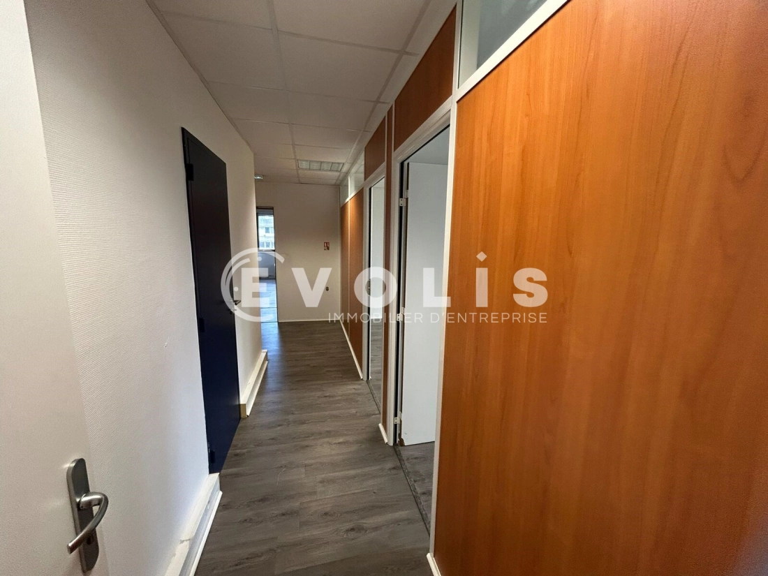 Photo 5 – vente bureaux	BRUGES (33520)