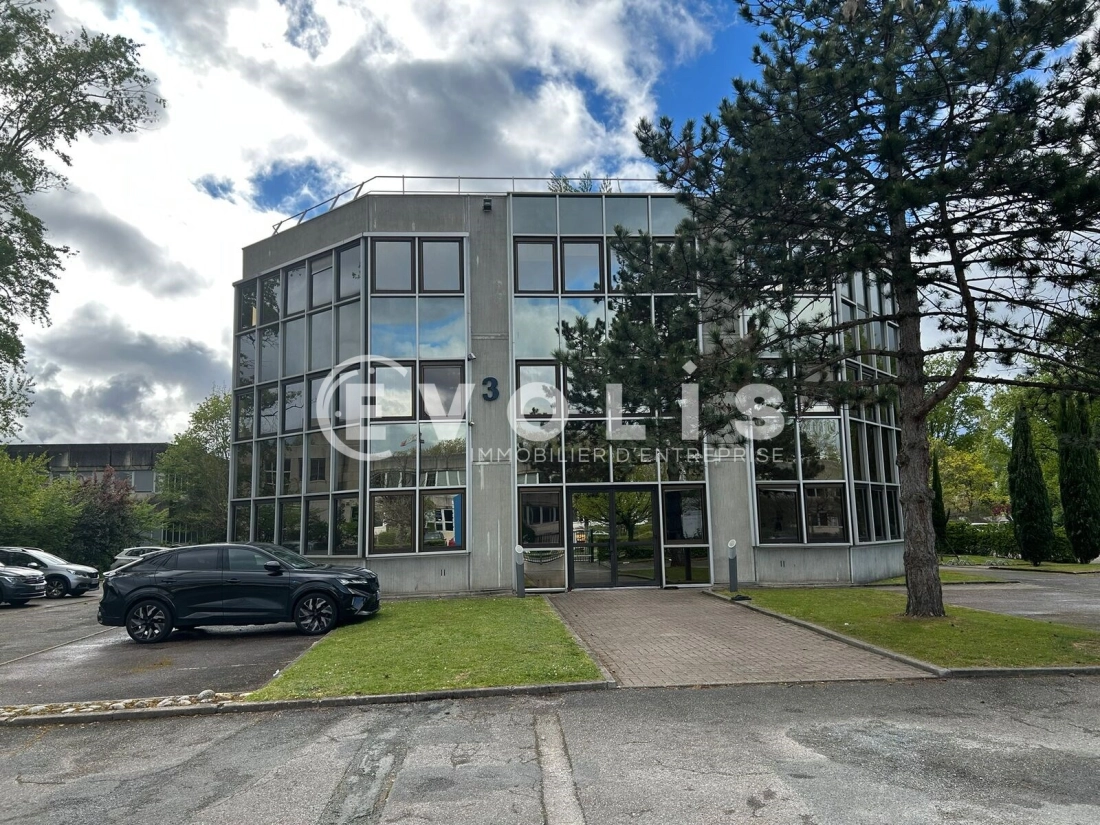 Photo 1 – vente bureaux	BRUGES (33520)