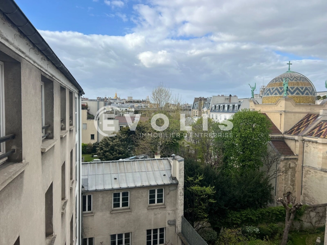 Photo 2 – location bureaux	PARIS (75006)