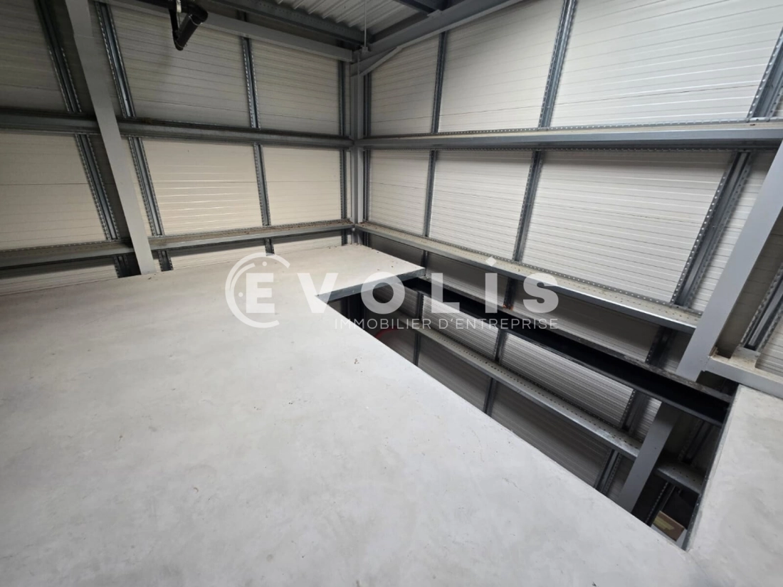 Photo 9 – location Entrepôts / activités	BREUILLET (91650)