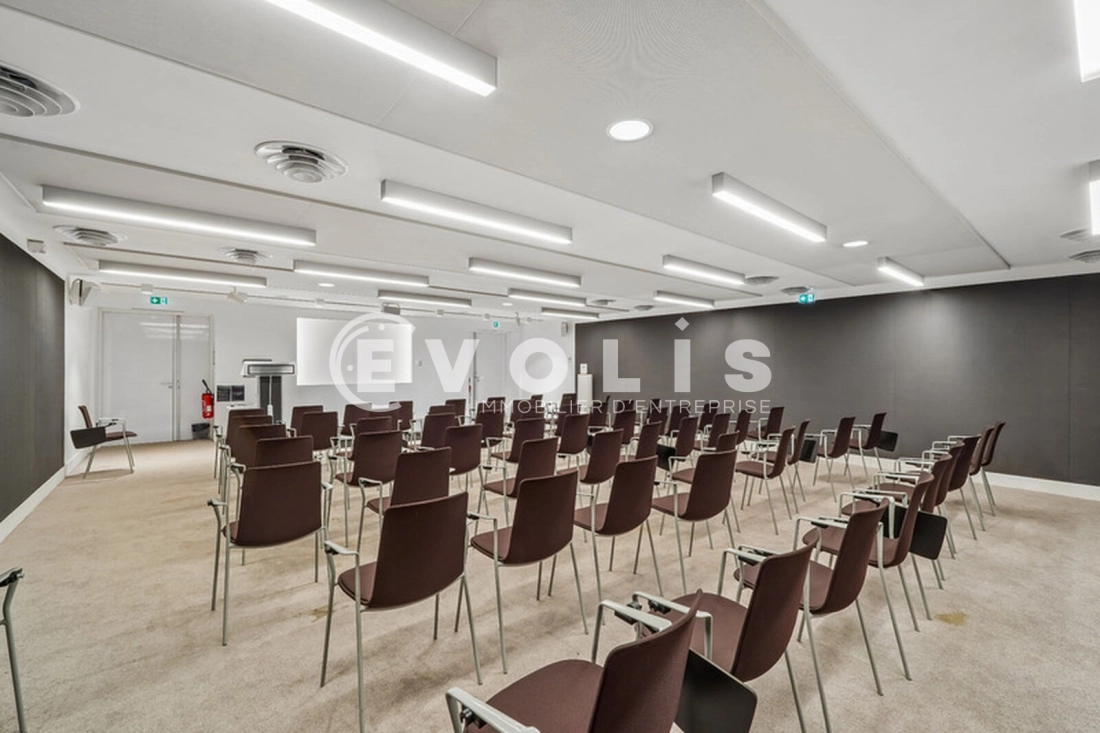 Photo 13 – location bureaux	PARIS (75009)