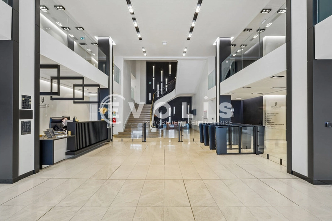 Photo 11 – location bureaux	PARIS (75009)