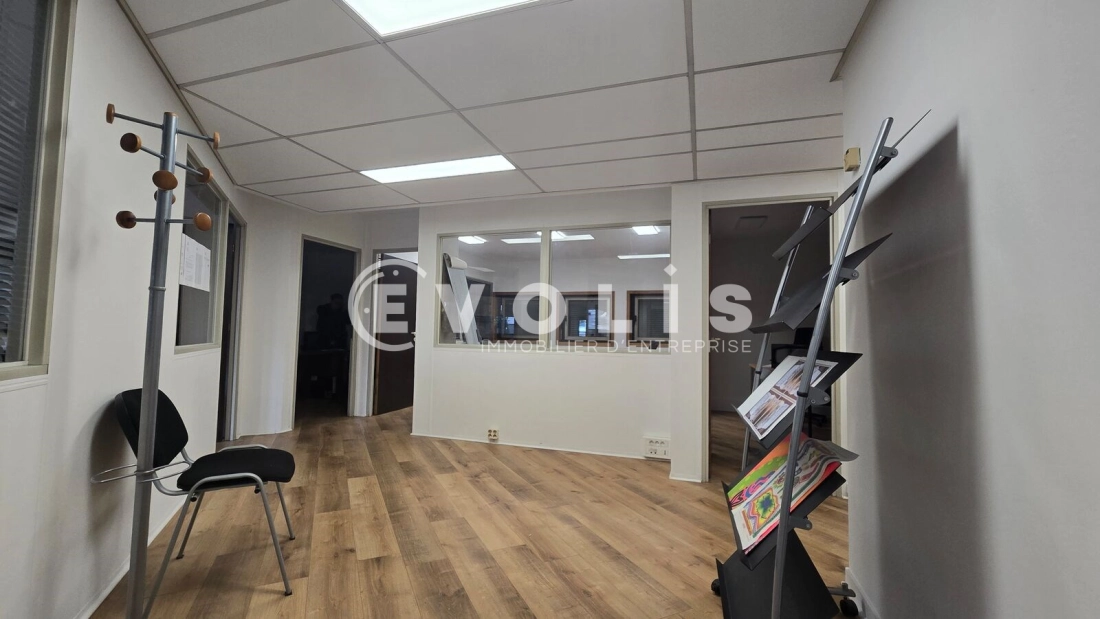 Photo 10 – location bureaux	LE KREMLIN BICETRE (94270)