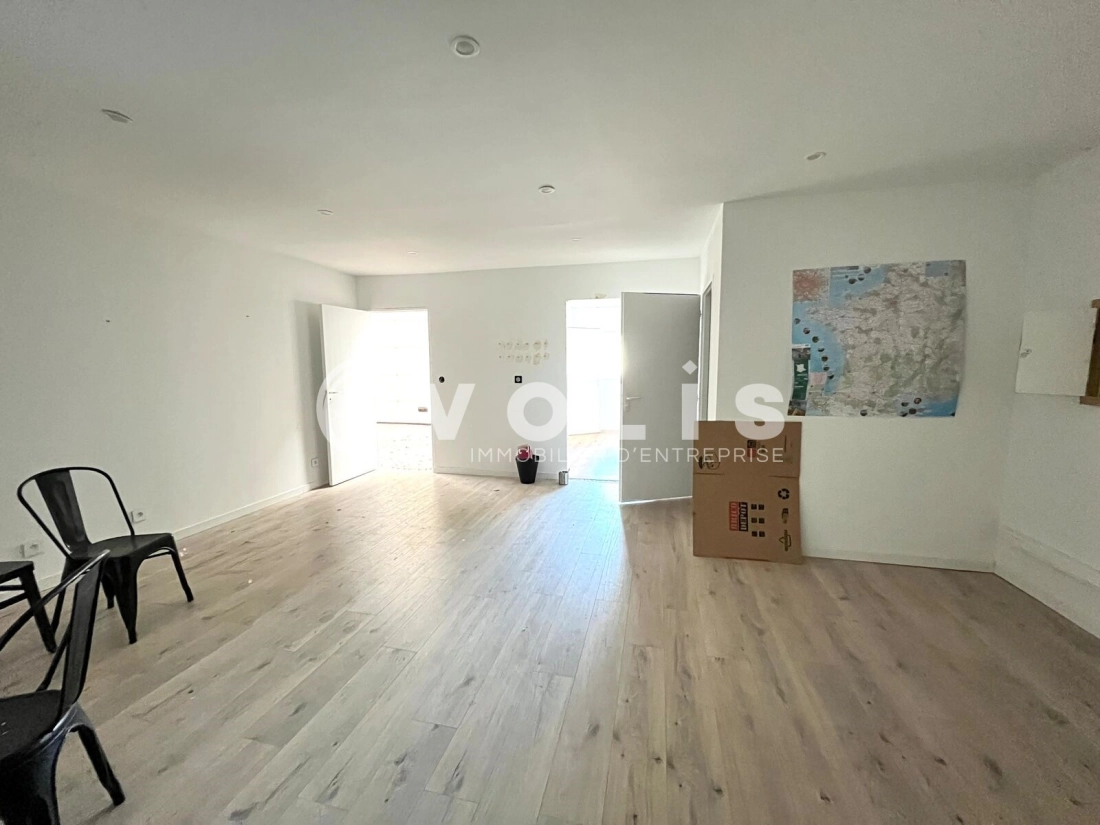 Photo 5 – location Entrepôts / activités	EYSINES (33320)