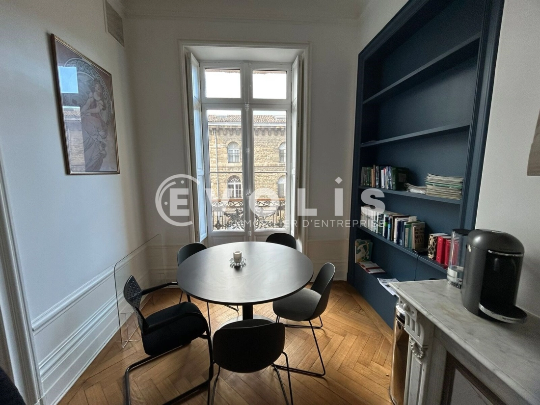 Photo 2 – location bureaux	BORDEAUX (33000)