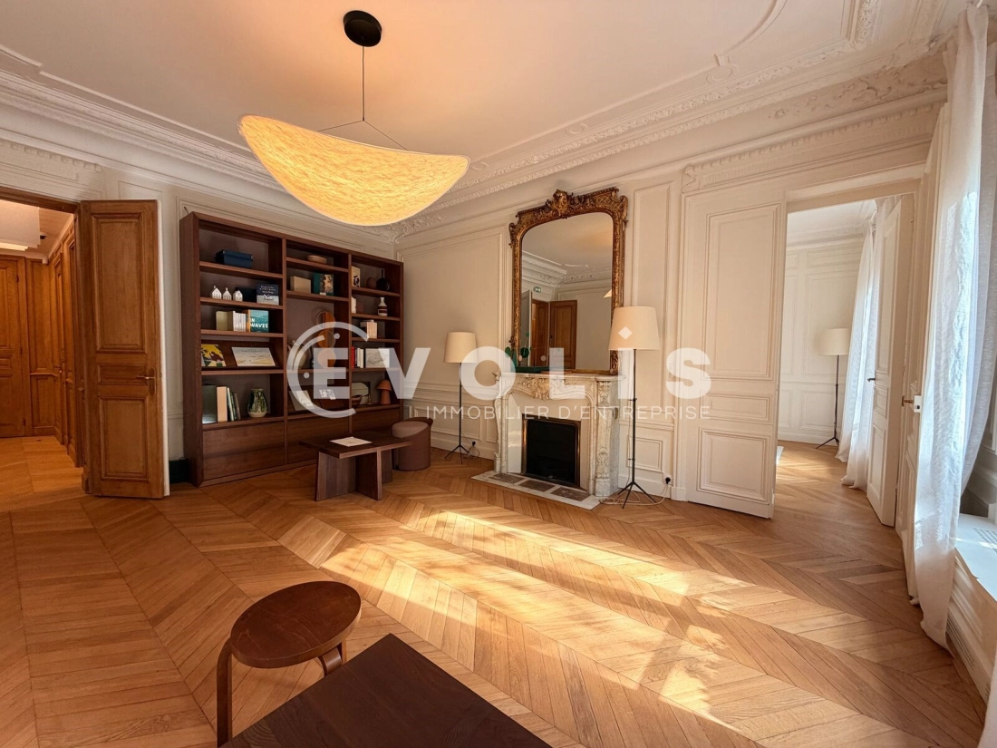 Photo 1 – location bureaux	PARIS (75017)