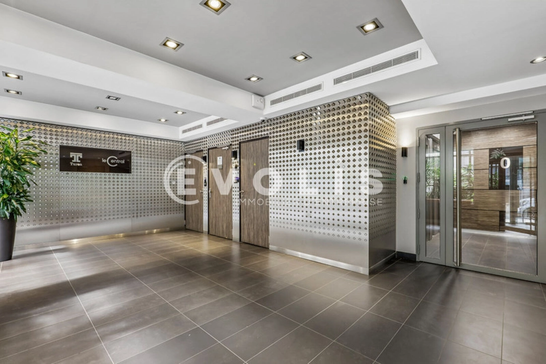 Photo 3 – location bureaux	NEUILLY SUR SEINE (92200)