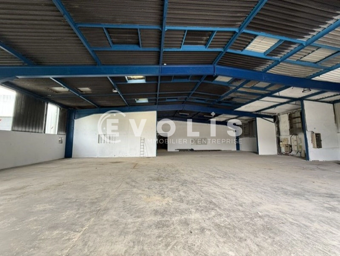 Photo 4 – location bureaux	FROGES (38190)