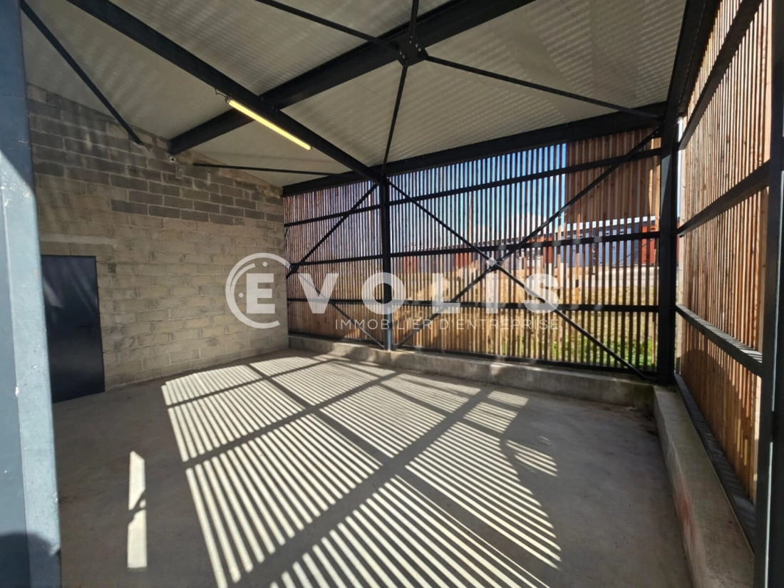 Photo 6 – location Entrepôts / activités	ARPAJON (91290)