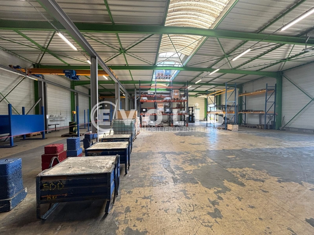 Photo 8 – vente Entrepôts / activités	GENAS (69740)