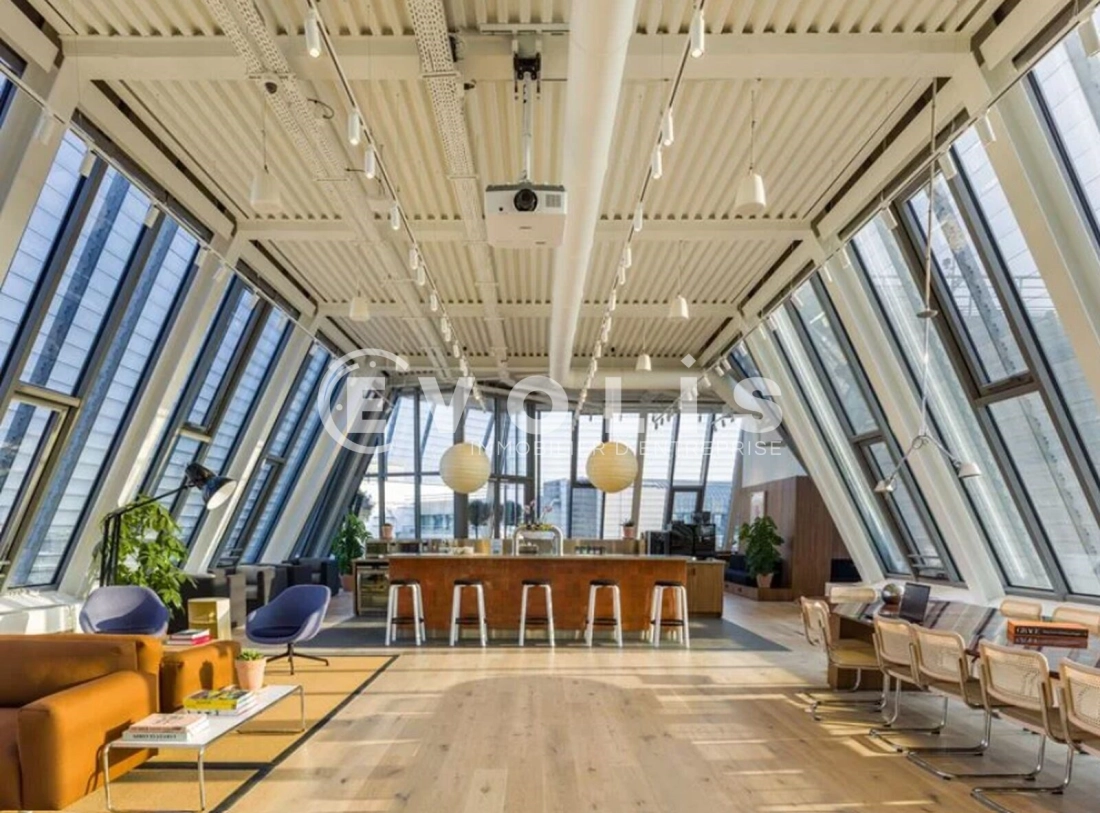 Photo 1 – location Coworking	PARIS (75008)