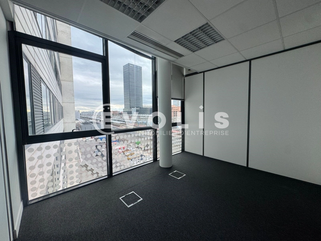 Photo 12 – location bureaux	LYON (69003)