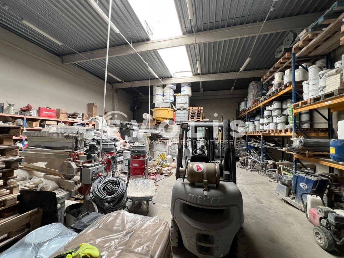 Photo 3 – location Entrepôts / activités	EMERAINVILLE (77184)