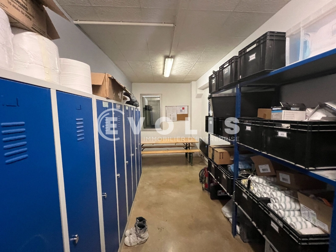 Photo 6 – location Entrepôts / activités	EMERAINVILLE (77184)