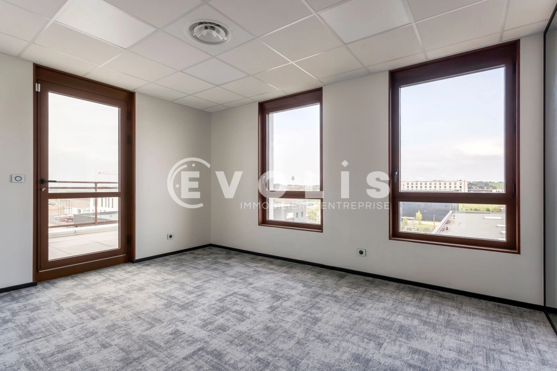 Photo 7 – vente bureaux	GENAS (69740)