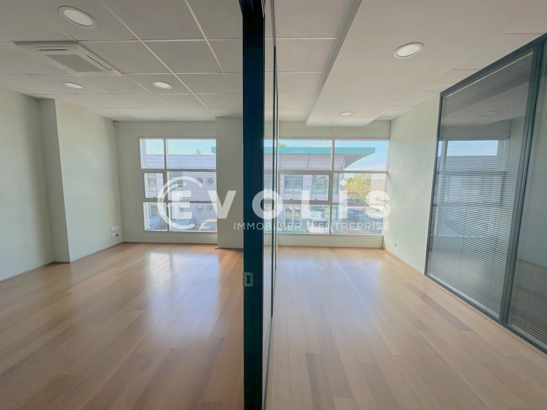 Photo 2 – location bureaux	FLOIRAC (33270)