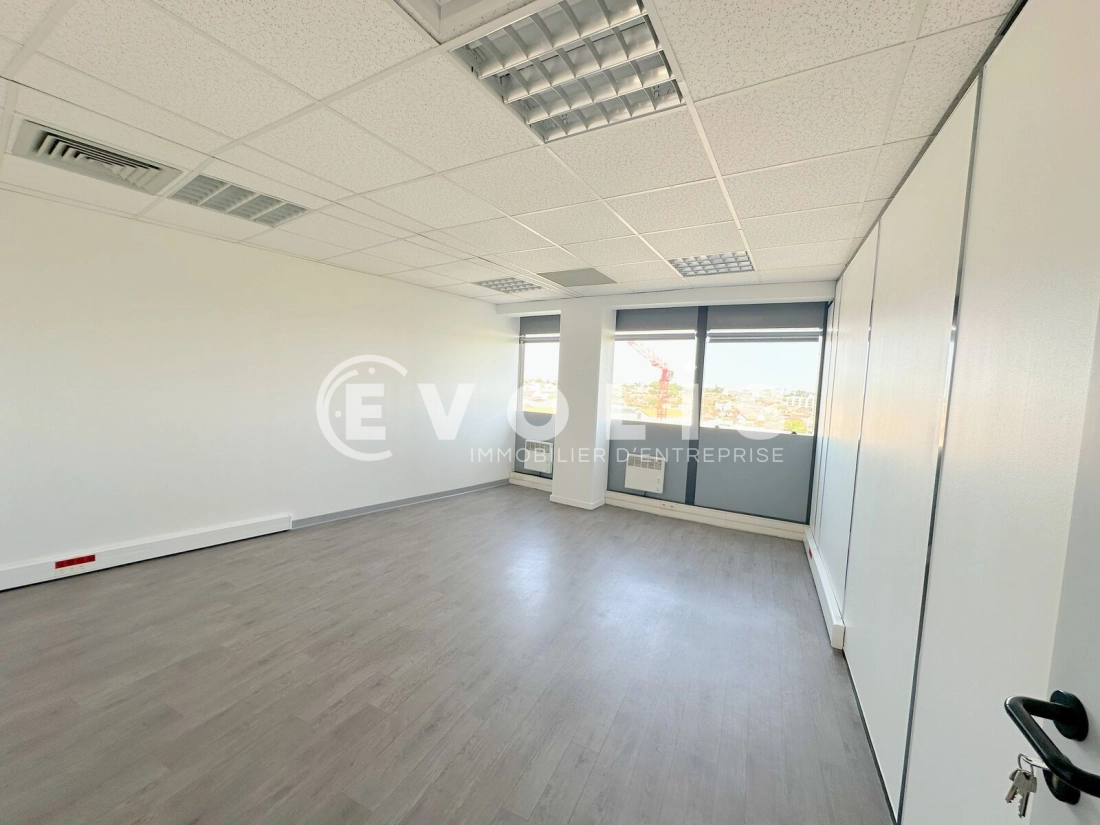 Photo 4 – location bureaux	BORDEAUX (33000)