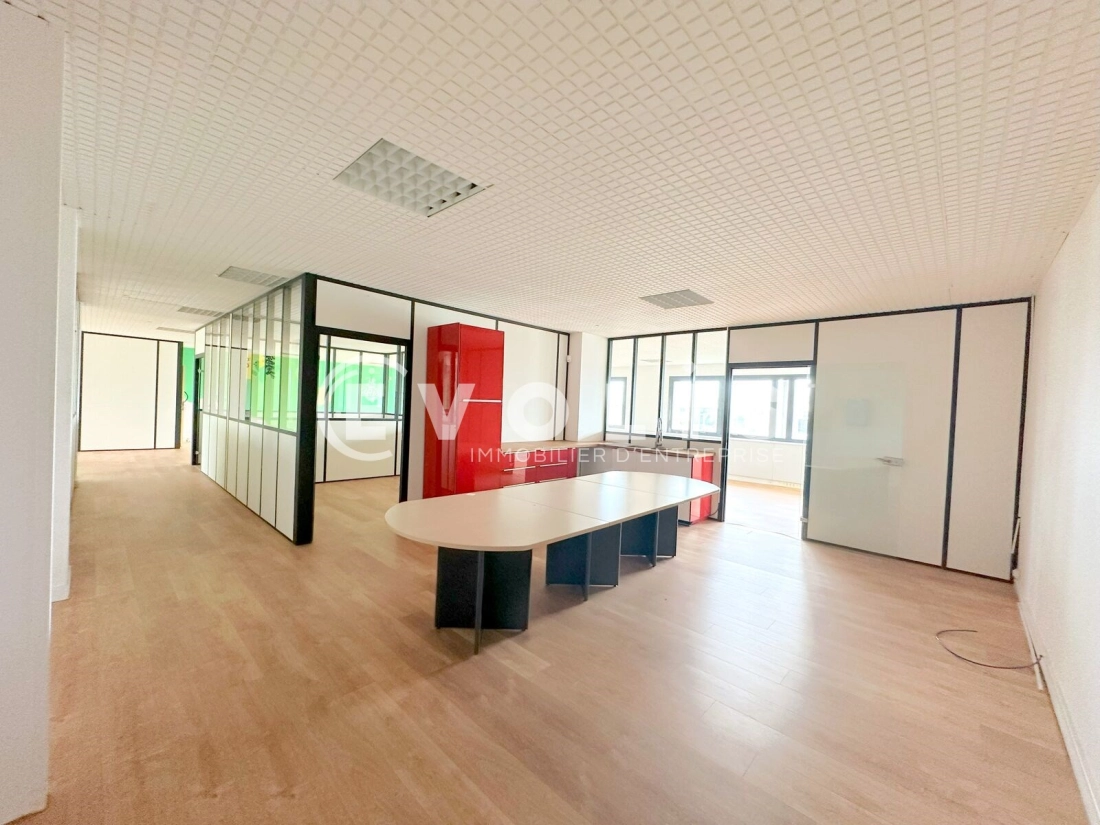 Photo 1 – location bureaux	BORDEAUX (33000)