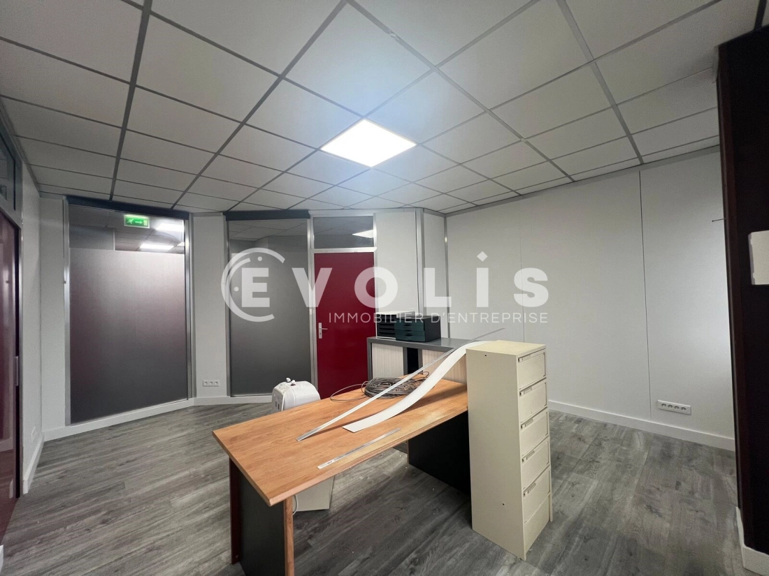 Photo 8 – location bureaux	VILLEBON SUR YVETTE (91140)