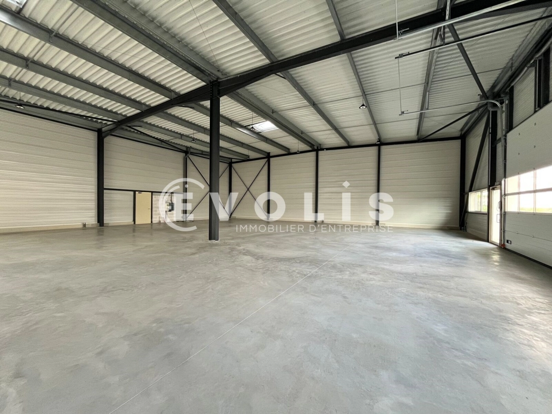 Photo 3 – location Entrepôts / activités	BLANQUEFORT (33290)