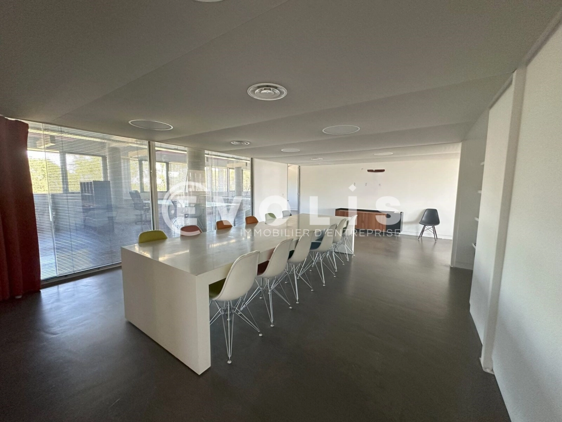 Photo 4 – location bureaux	BRUGES (33520)