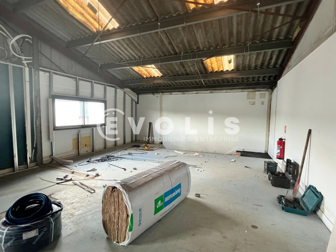 Photo 3 – location Entrepôts / activités	EYSINES (33320)