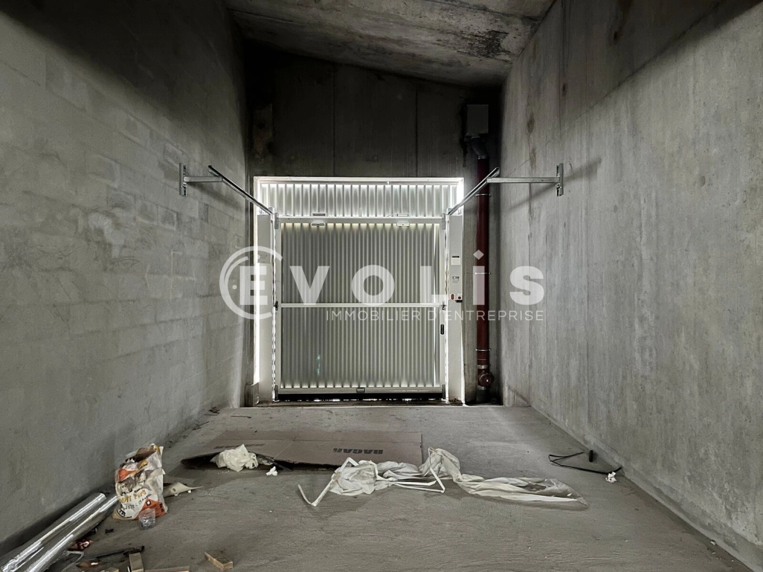 Photo 8 – vente Entrepôts / activités	BORDEAUX (33100)